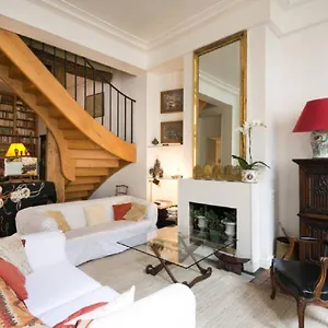 Duplex St-michel - Quartier Latin Apartment Paris